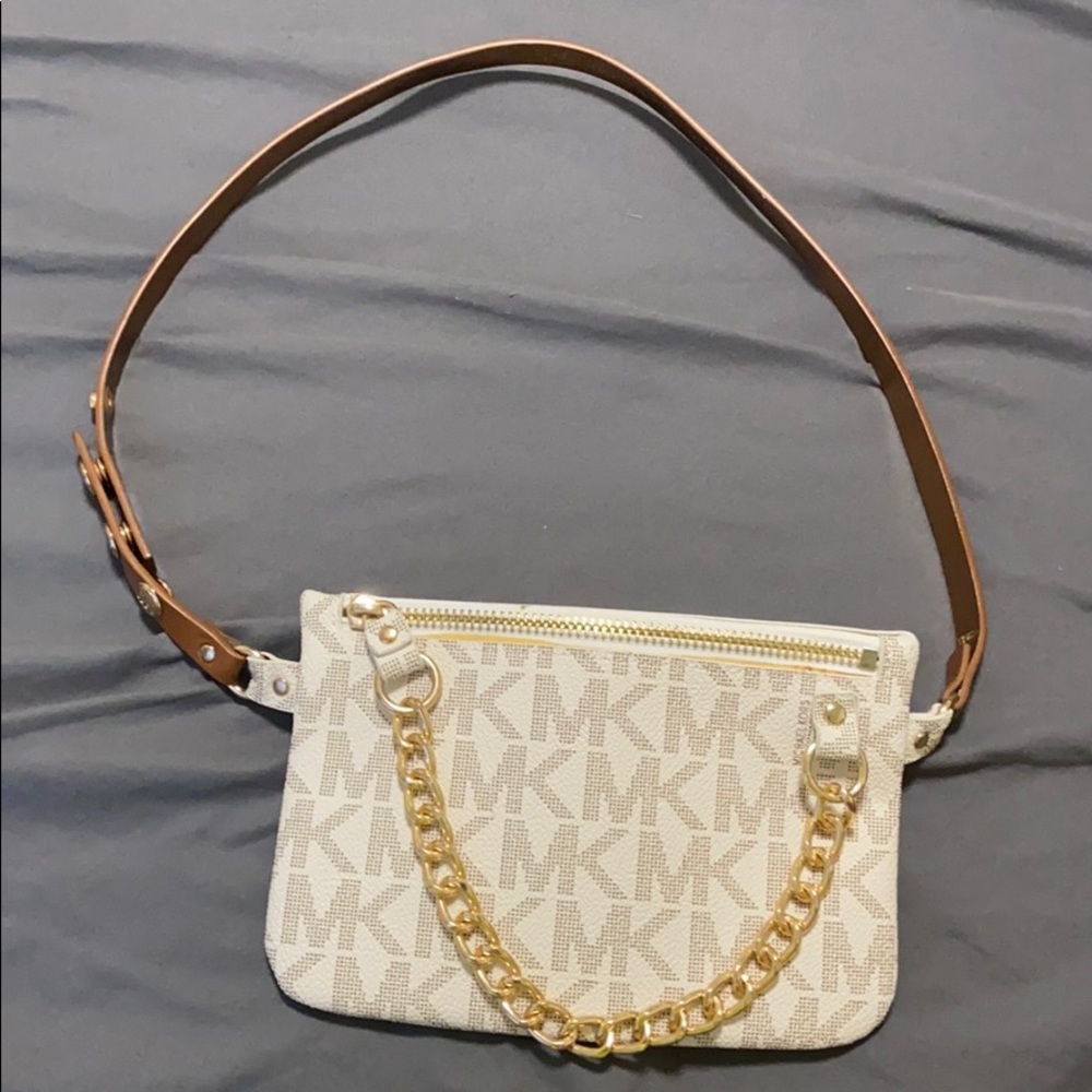 MK Michael Kors fanny pack!